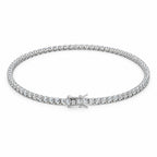 Short closed loop of 4mm tennis chain with the clasp in front