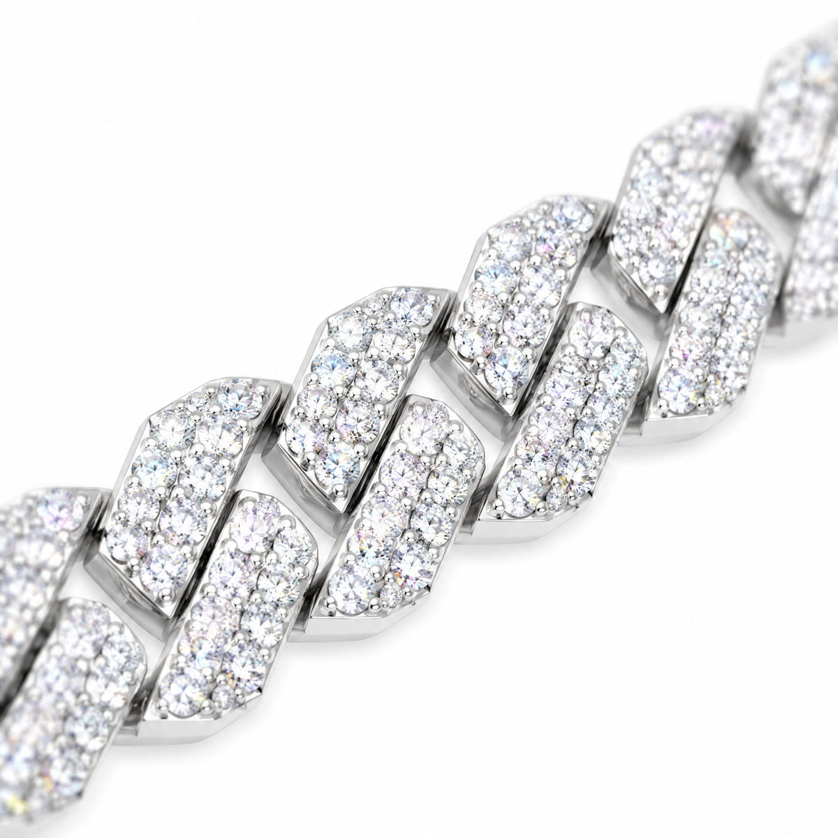 Close-up of the moissanite-set links on a 10mm Cuban chain