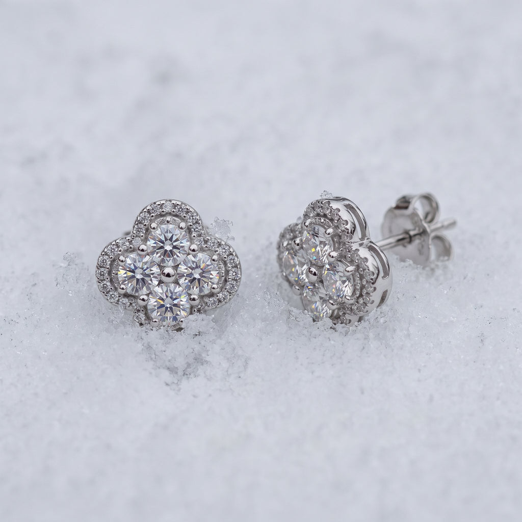Pair of clover cluster studs on snow
